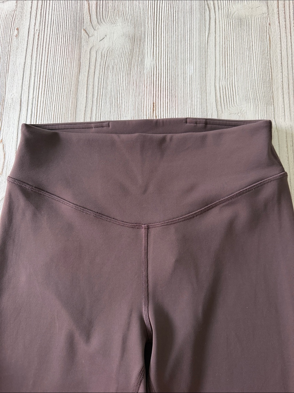 Lululemon Wunder Under - Size 6 Square Tag - Picture 2 of 7